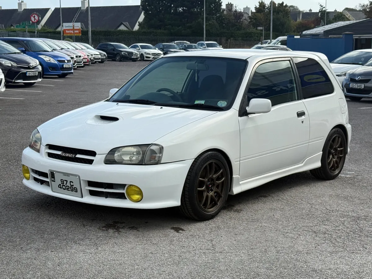 Toyota Glanza V - Image 1