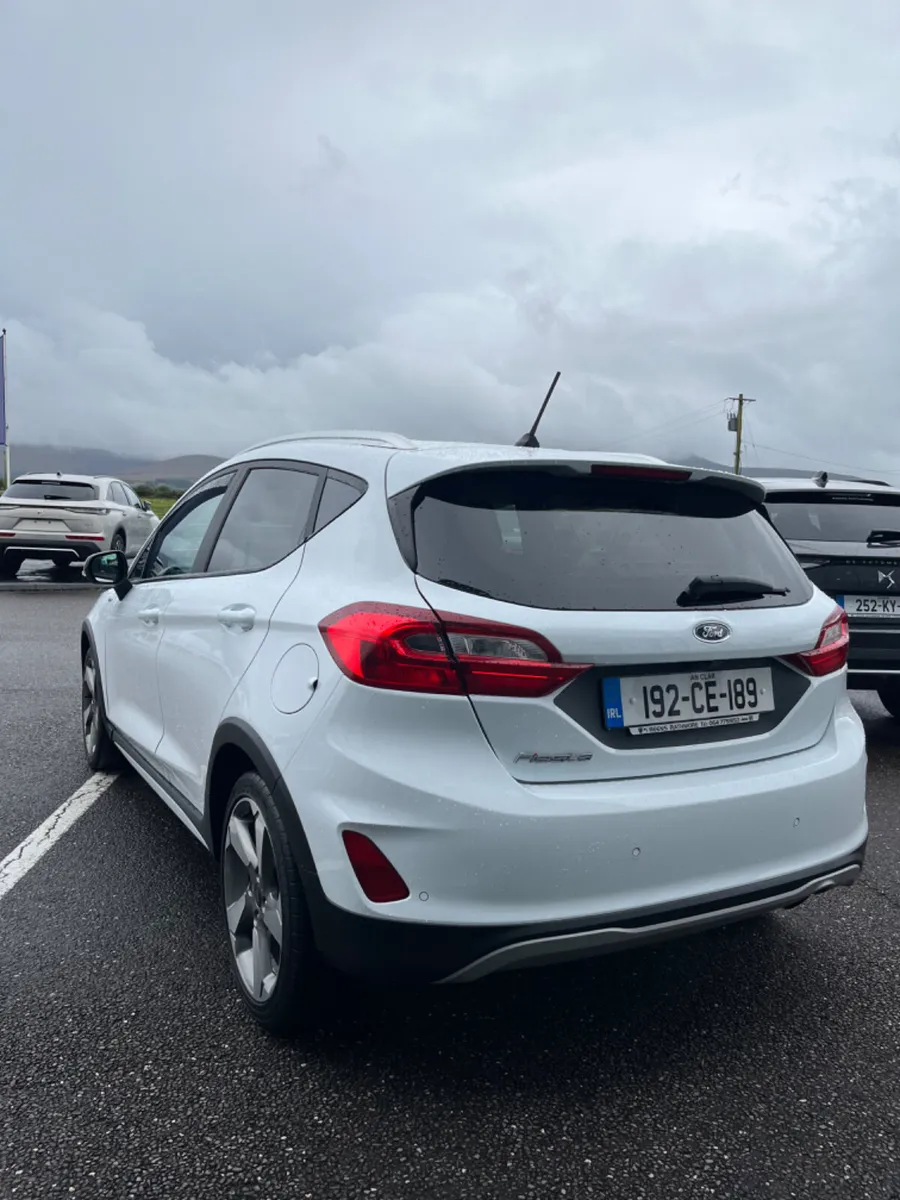 Ford Fiesta 2019 - Image 4