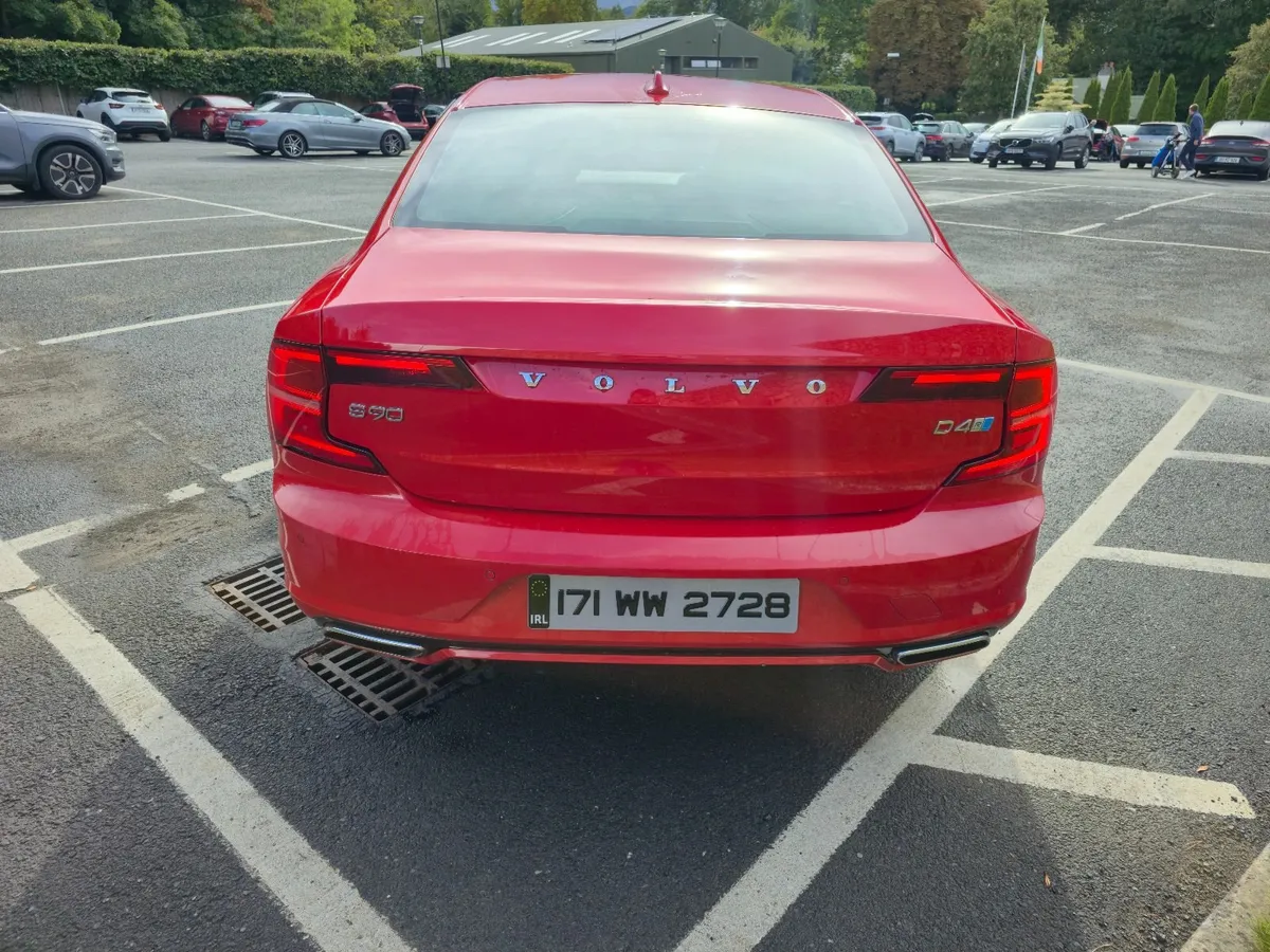2017 VOLVO S90 D4 R-DESIGN PRO POLESTAR+ F.V.S.H - Image 4