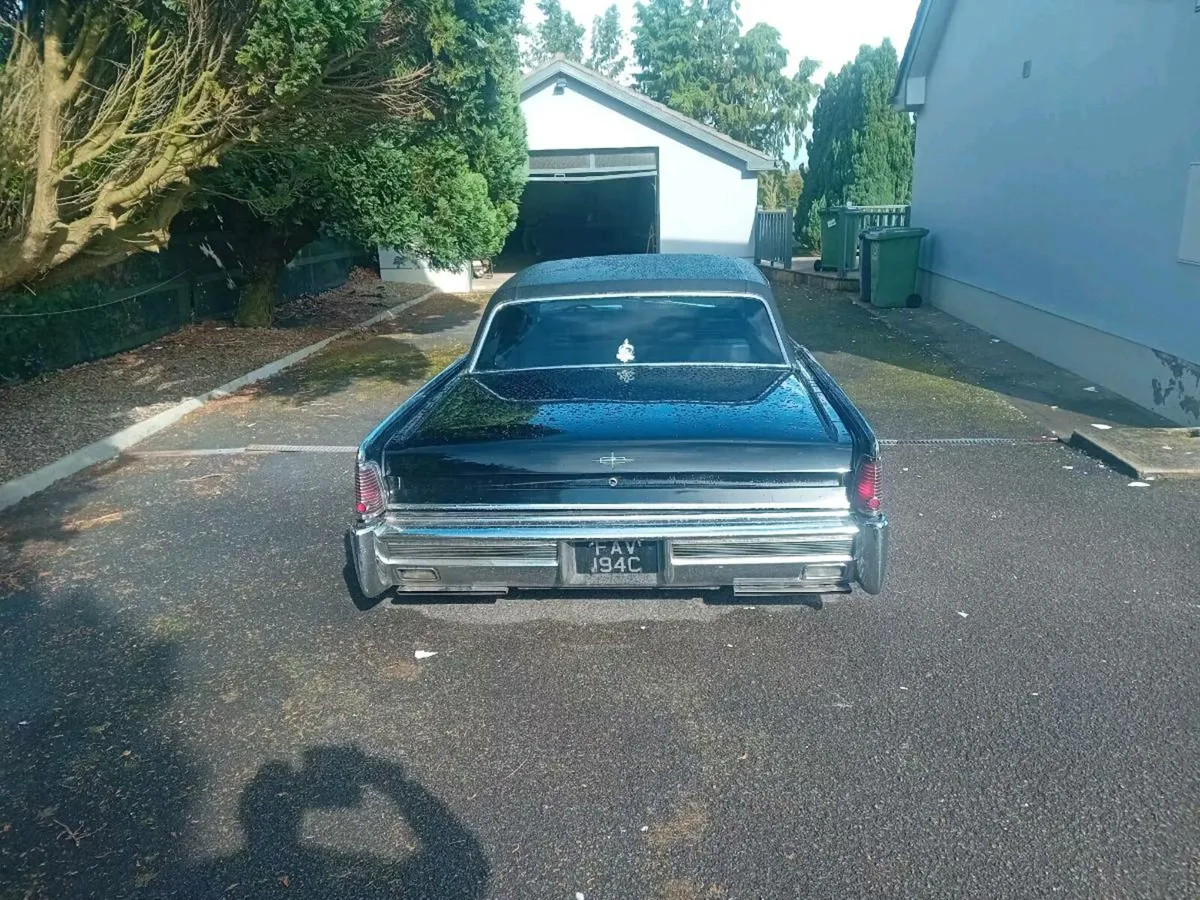 Classic car - Image 2