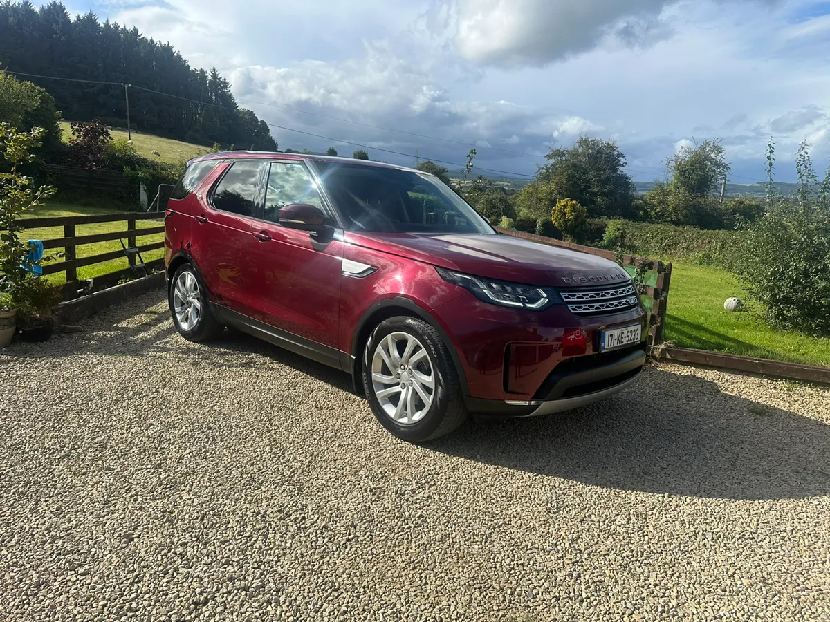 Land Rover Discovery HSE 7 Seater Auto - Image 1