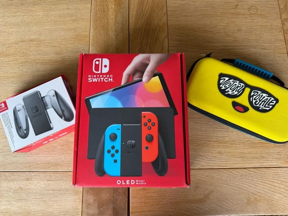 Nintendo Switch Oled - Image 1