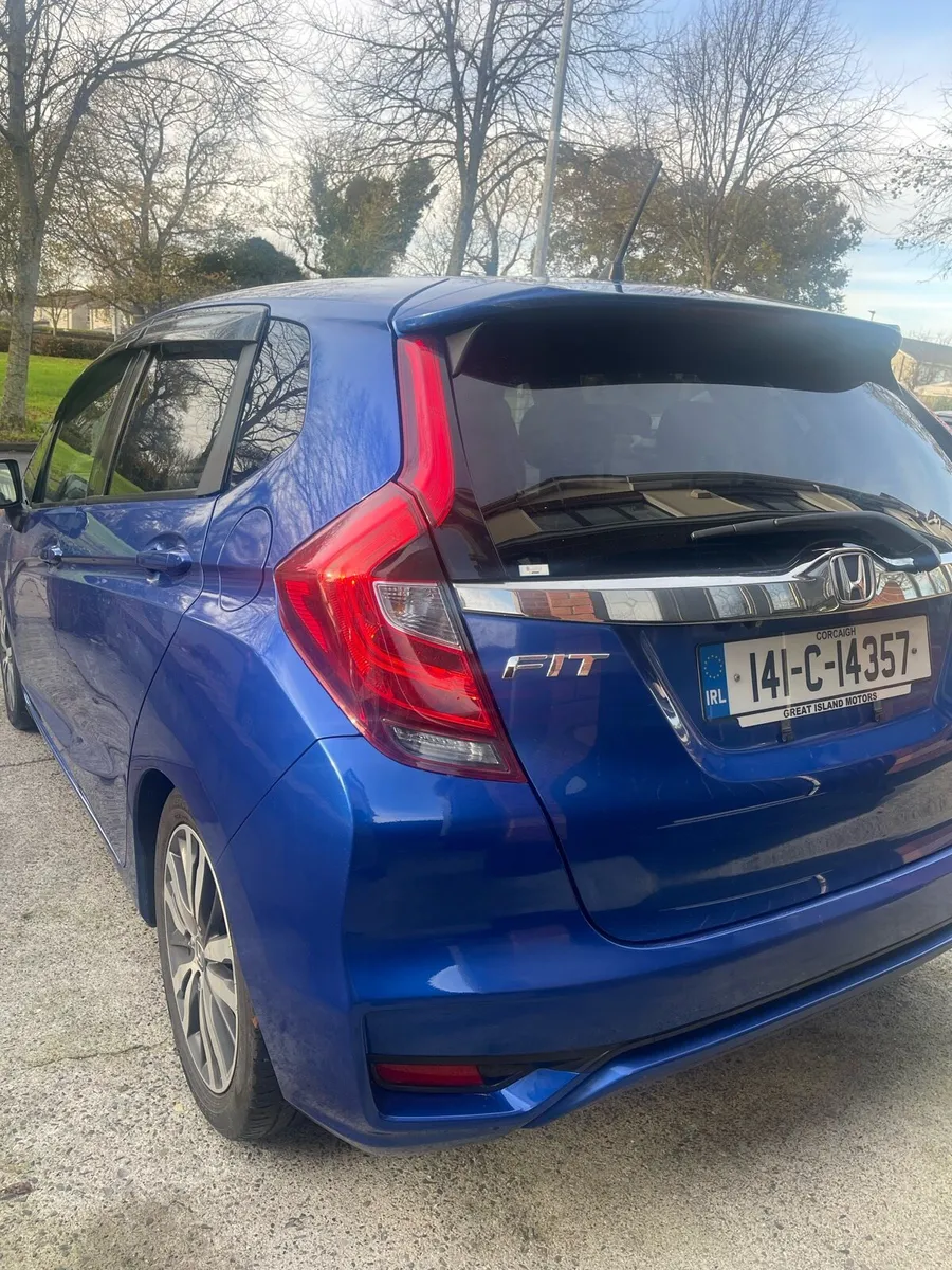 HONDA FIT - Image 4