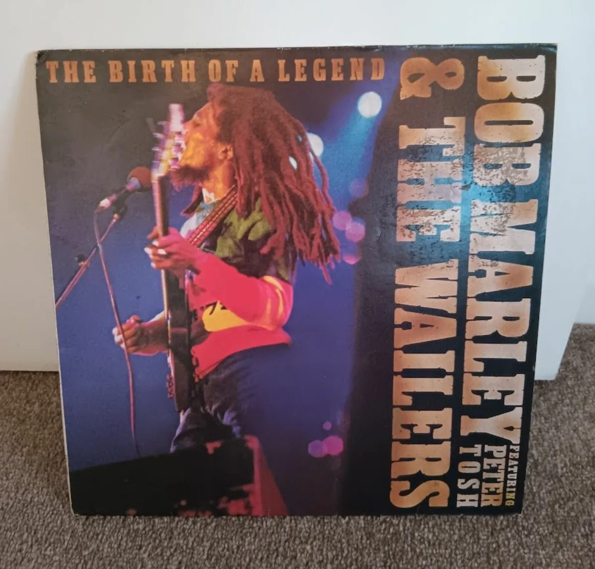 Vintage reggae vinyl records + record player - Image 4