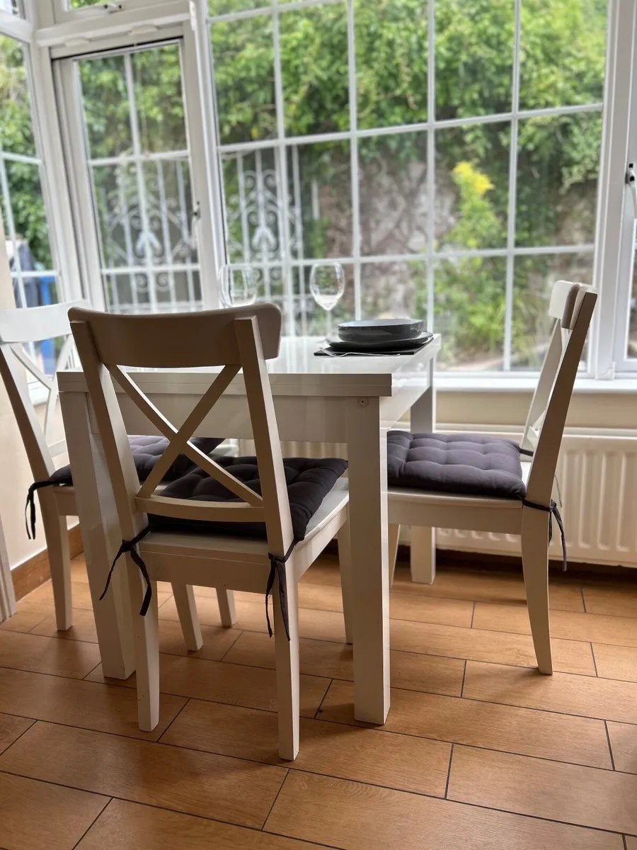 dining table and chairs - Image 1