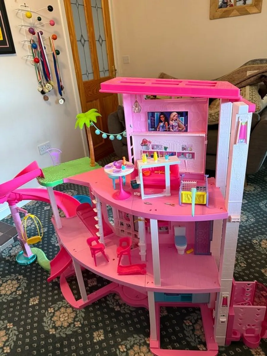 Barbie Dreamhouse - Image 2