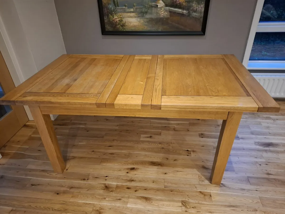 Solid Oak extending dining table and 6 chairs - Image 2