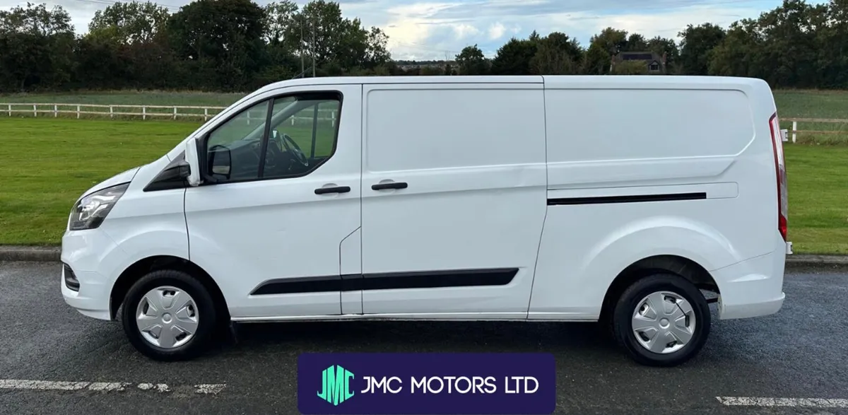 Ford Transit Custom 2022 Trend Model - Image 3