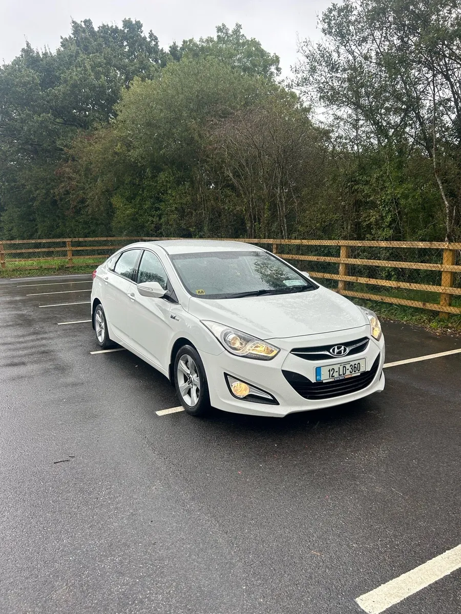 Hyundai i40 (Read Add) - Image 1