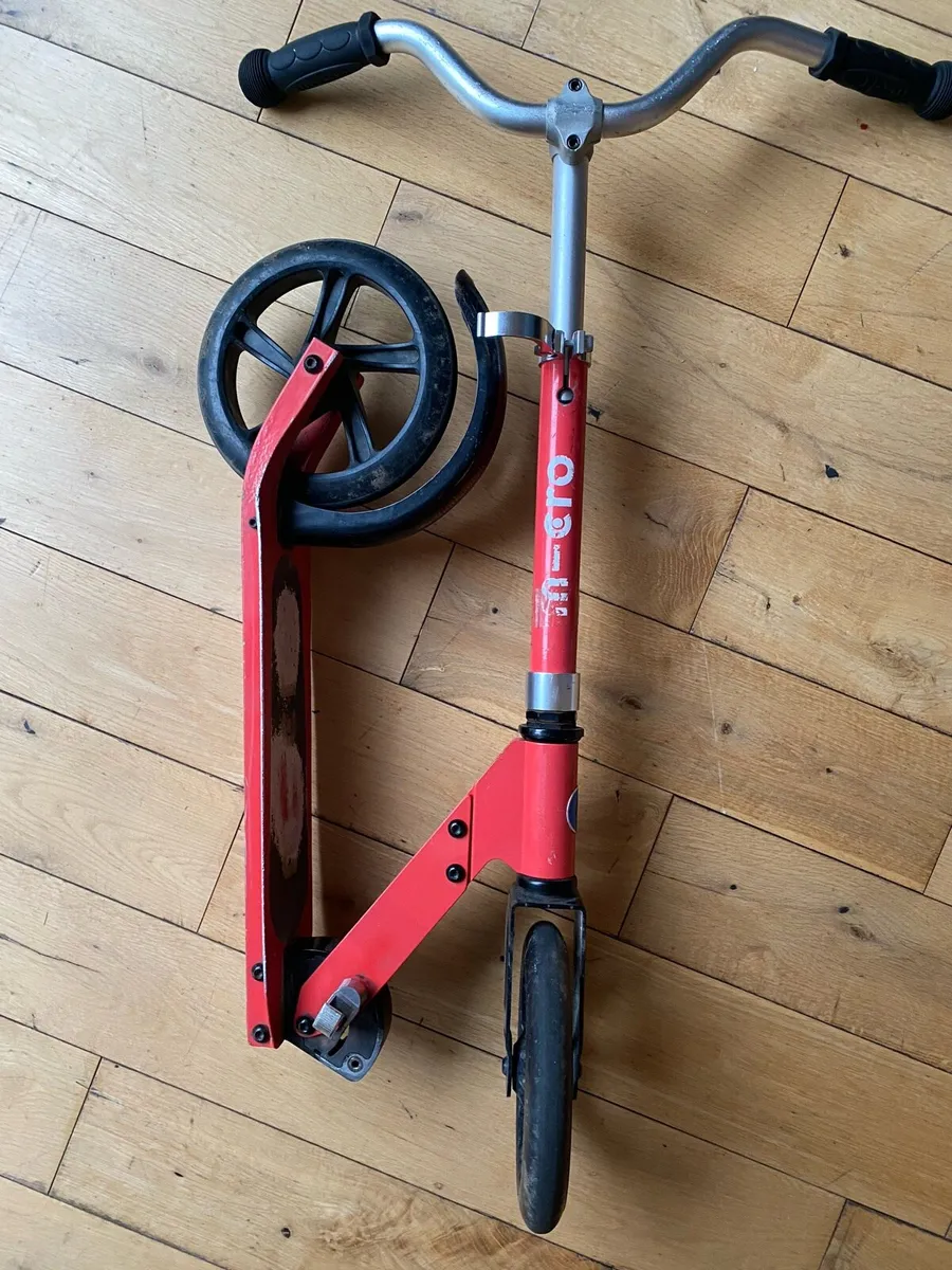 Scooter - Image 2