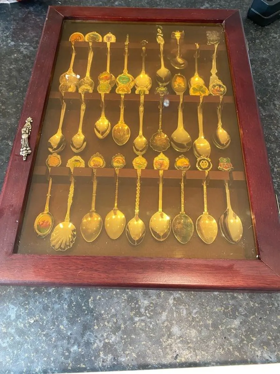 collectibles - Image 3