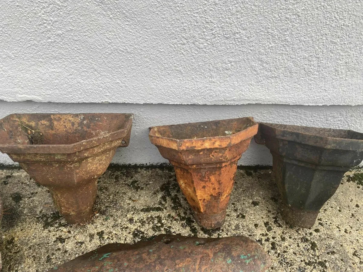 Cast Iron collection - Image 2
