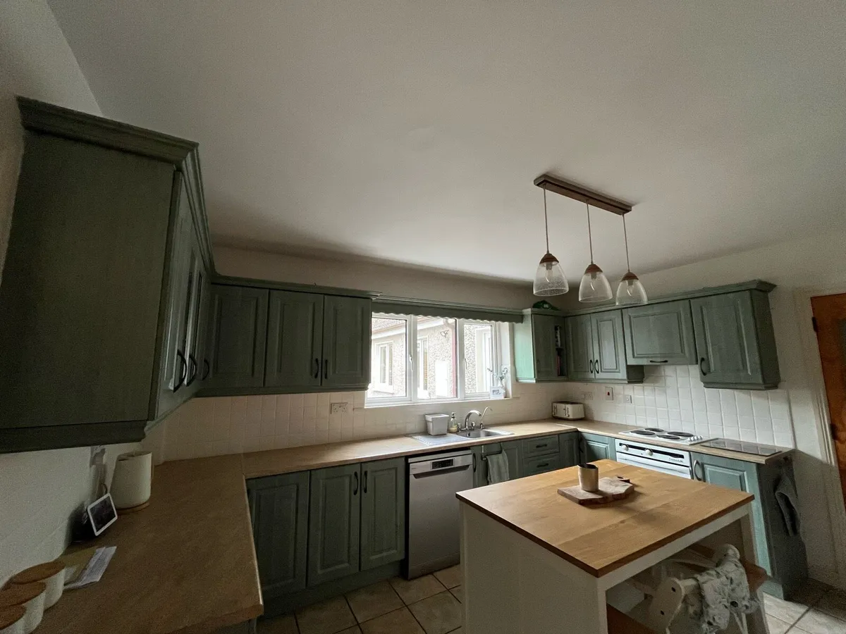 Kitchen Units for Sale & Matching Utility units - Image 1
