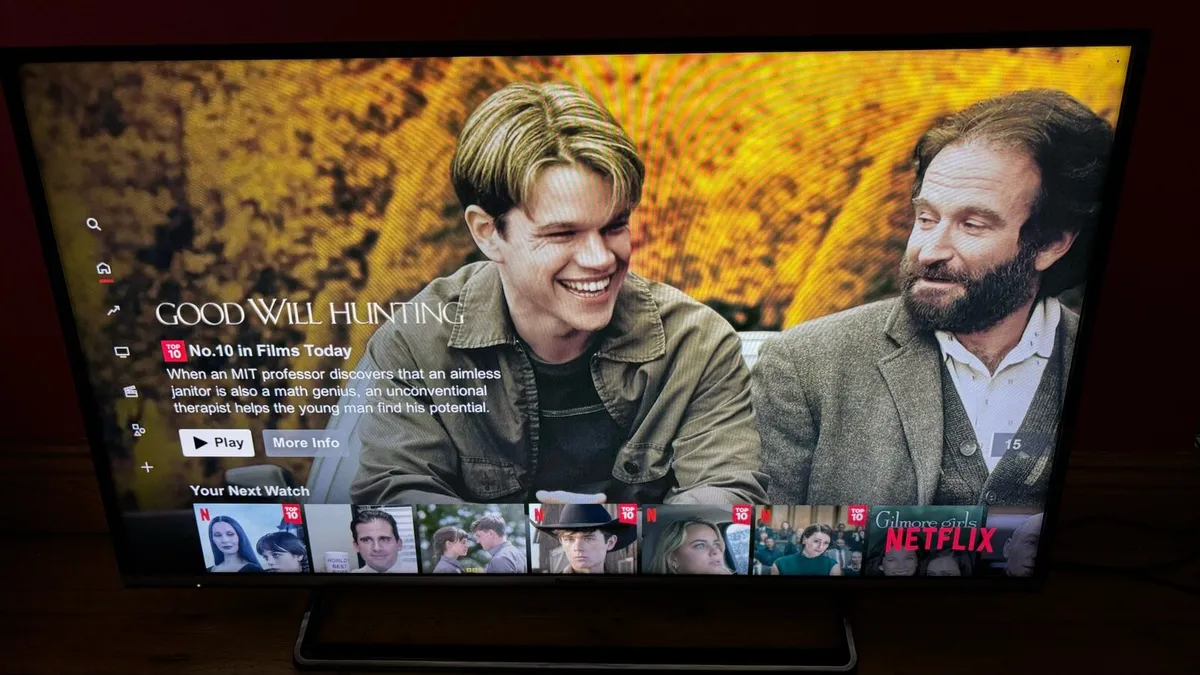 40” Panasonic Smart TV - Image 2