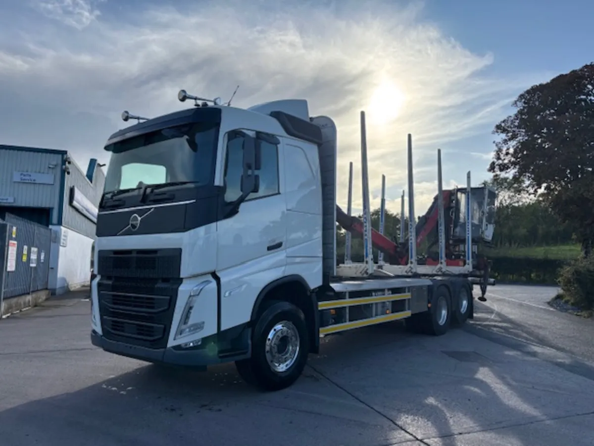 New Volvo FH 540 Rigid & drag timber truck - Image 2