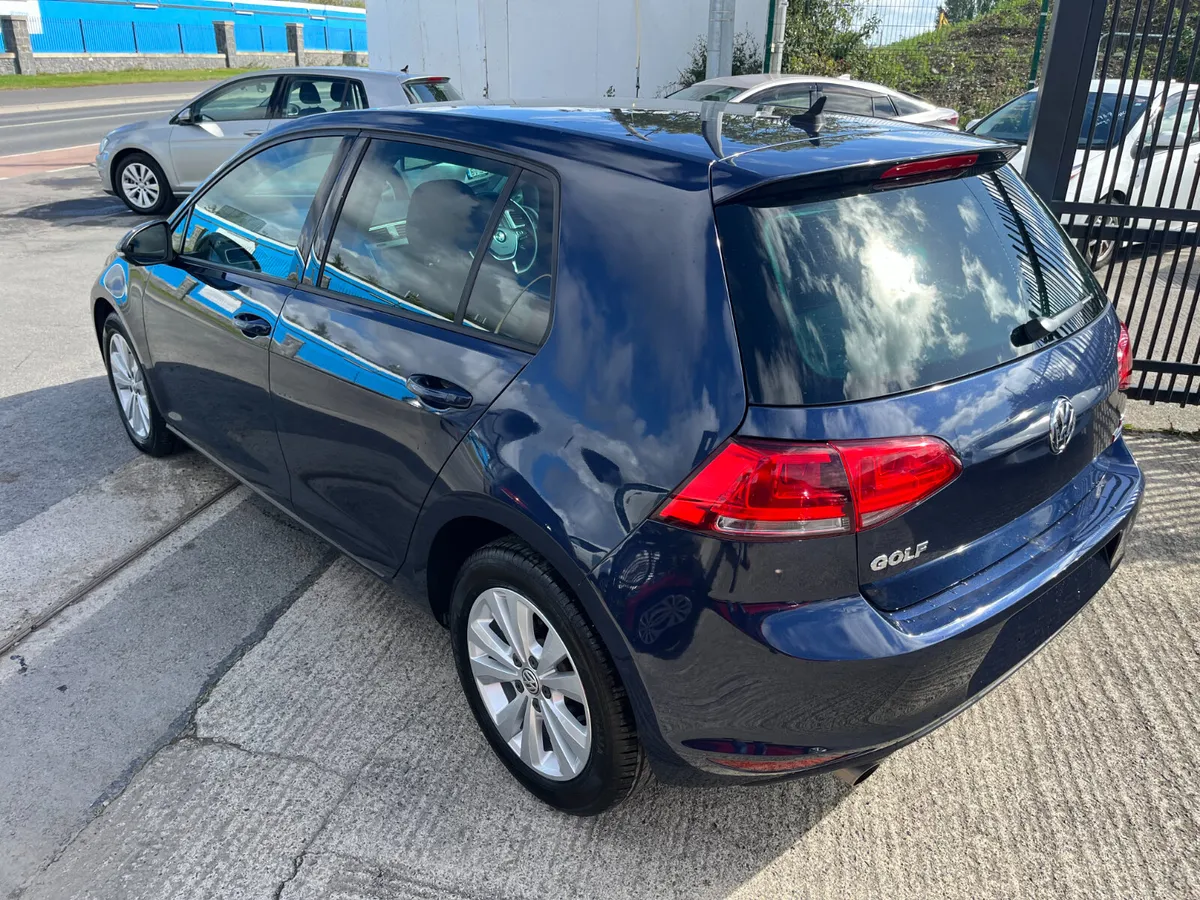VOLKSWAGEN GOLF 2016, 1.2 TSI 5DR AUTO VERY LOW KM - Image 3