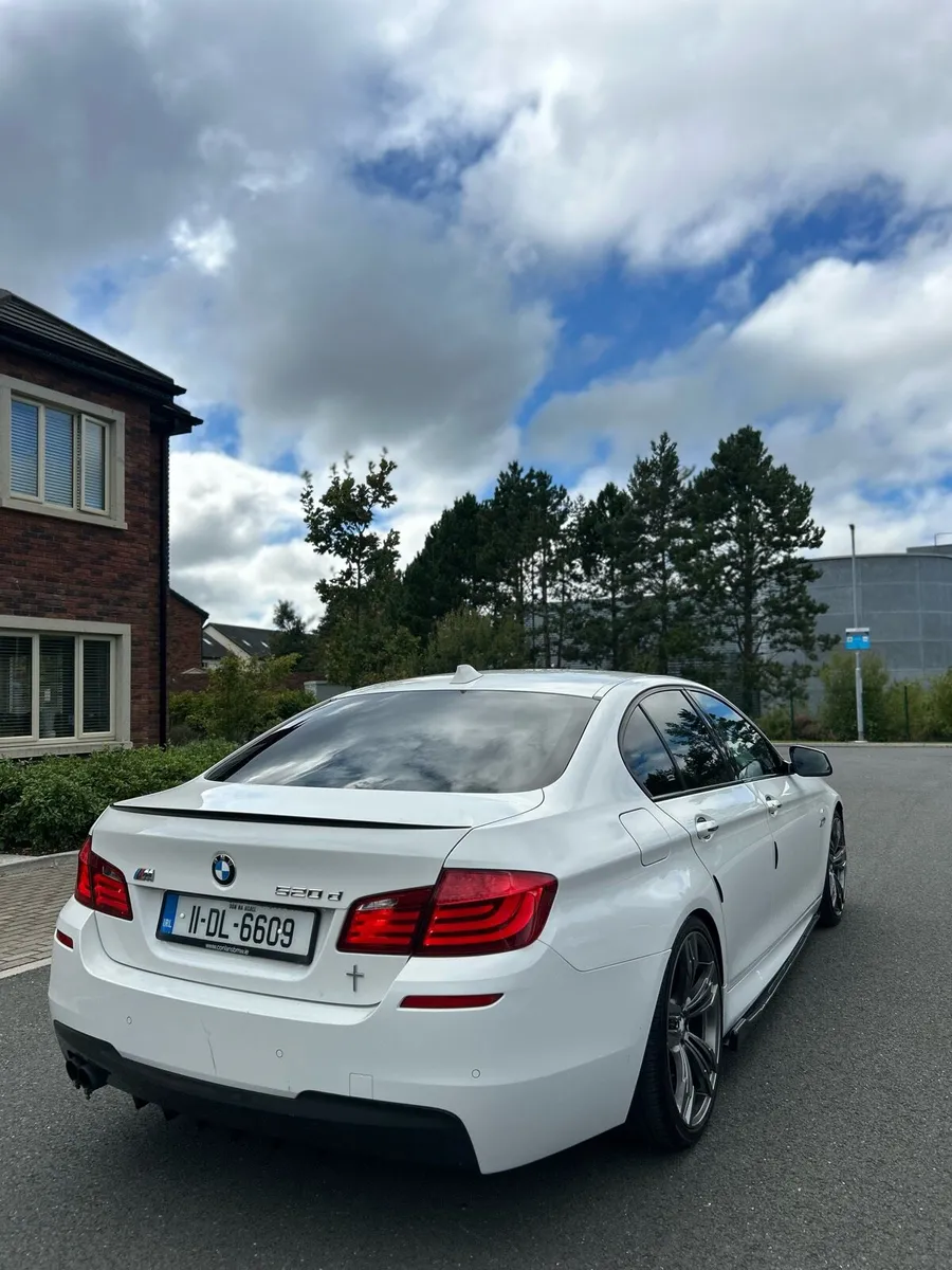 BMW F10 M sport - Image 4