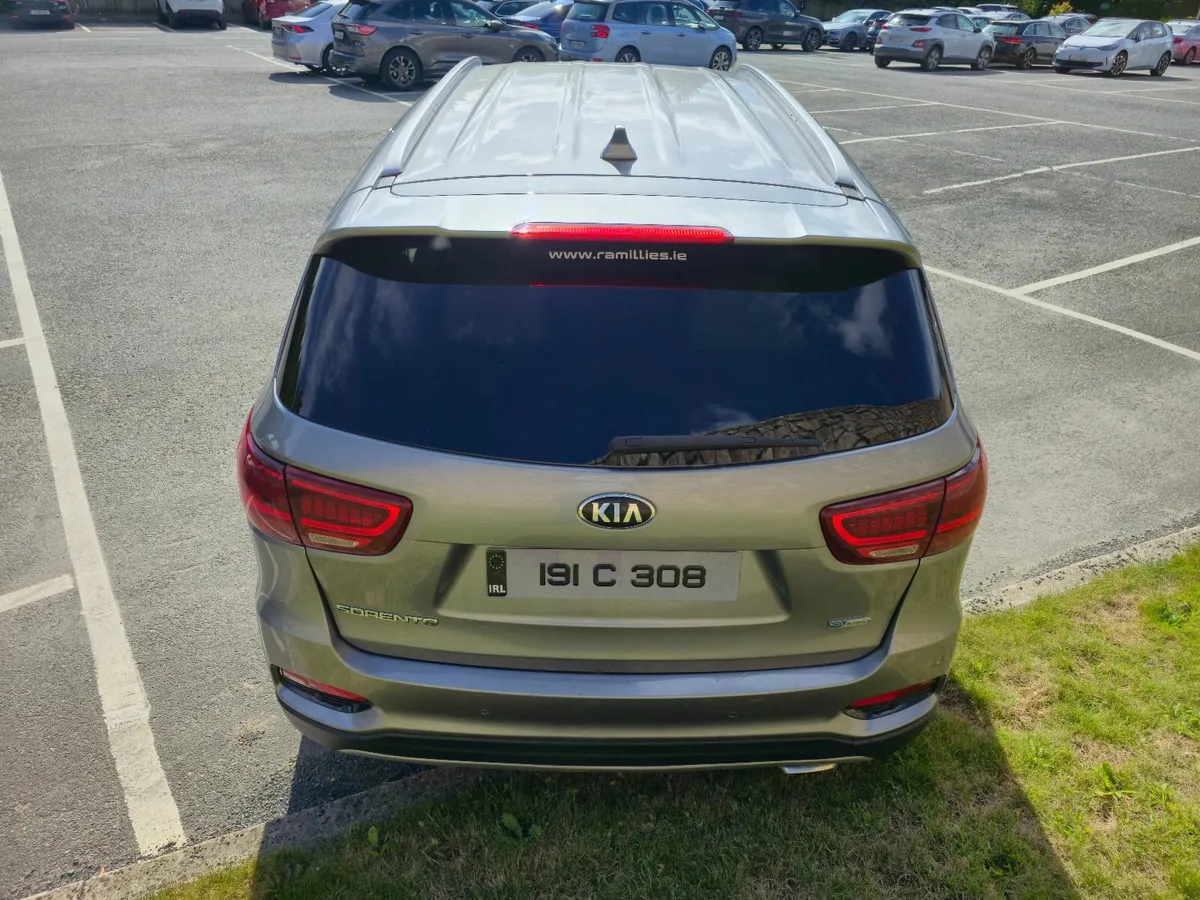 2019 KIA SORENTO K2 PLATINUM 7 SEATER F.K.S.H - Image 4