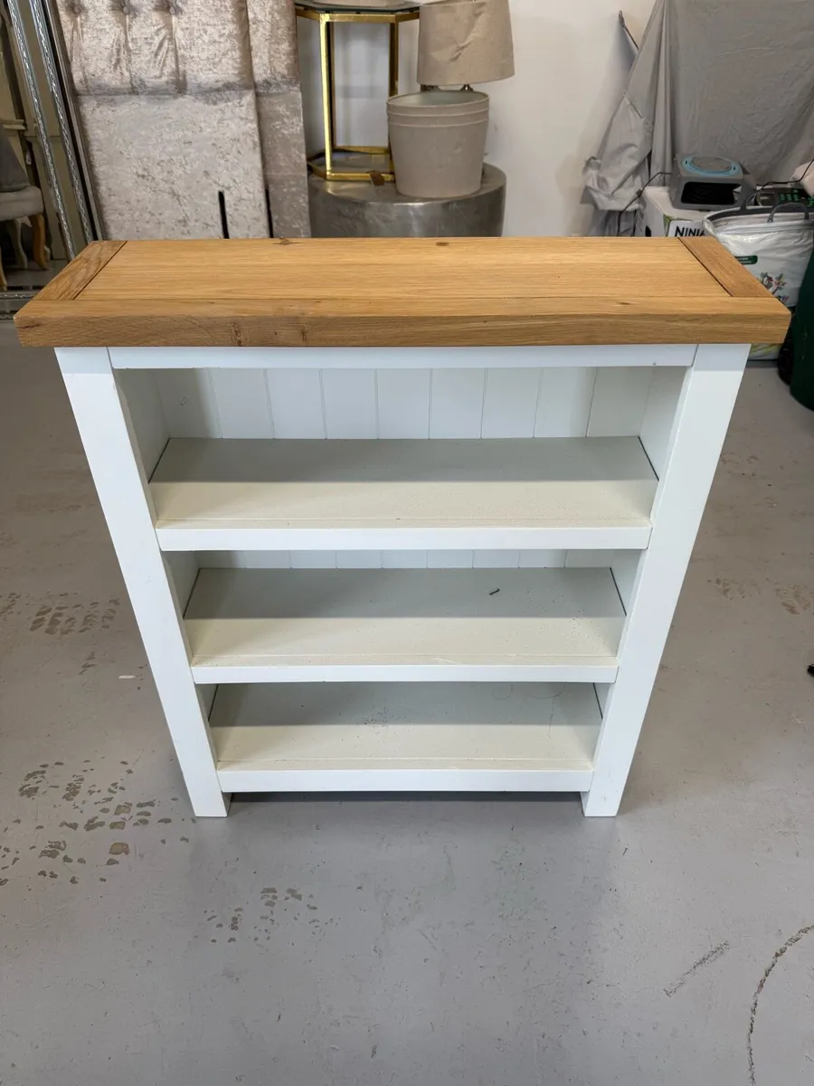 Shelving unit