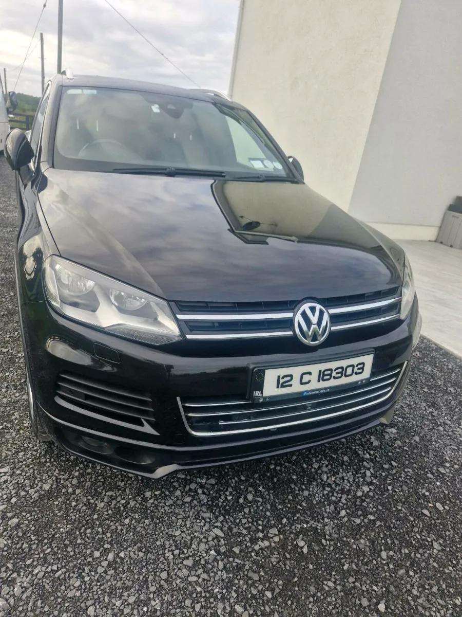VW Touareg 3.0 V6 Tdi(diesel) - Image 2