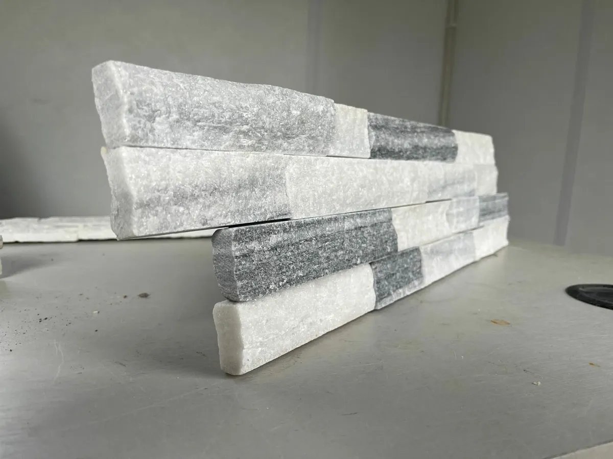 Cloudy Grey split face cladding tiles - Image 4