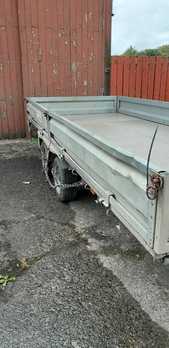 Hudson's trailer - Image 2