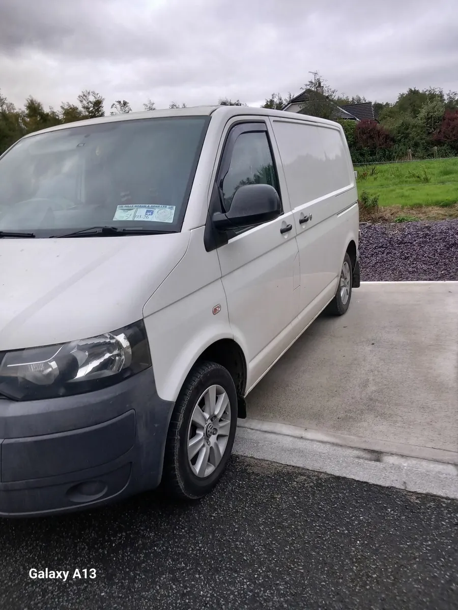 Volkswagen Transporter 2011 - Image 3