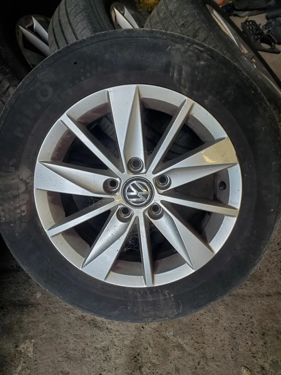 VW 15" Wheels - Image 1