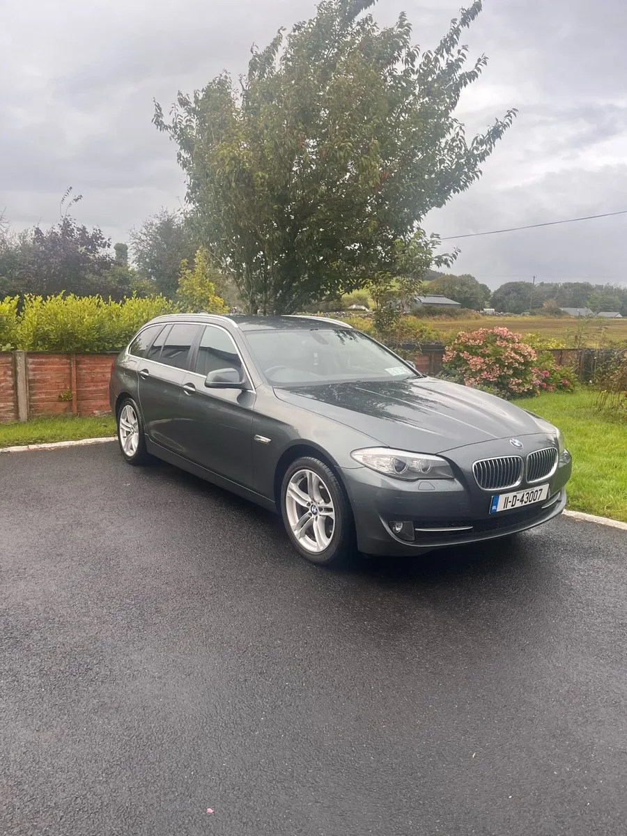 BMW 520D estate f11 - Image 1