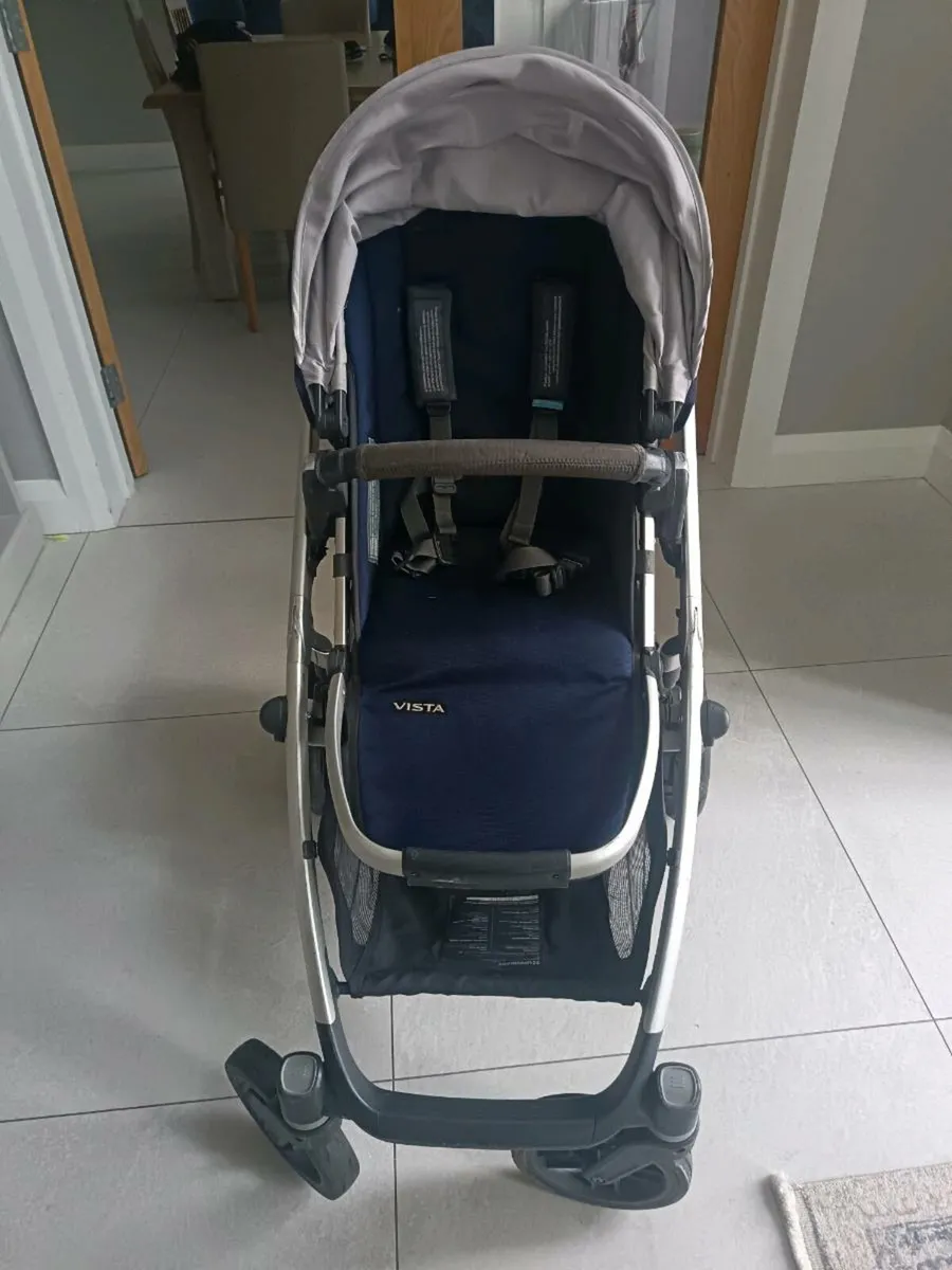 Uppababy vista travel system - Image 3