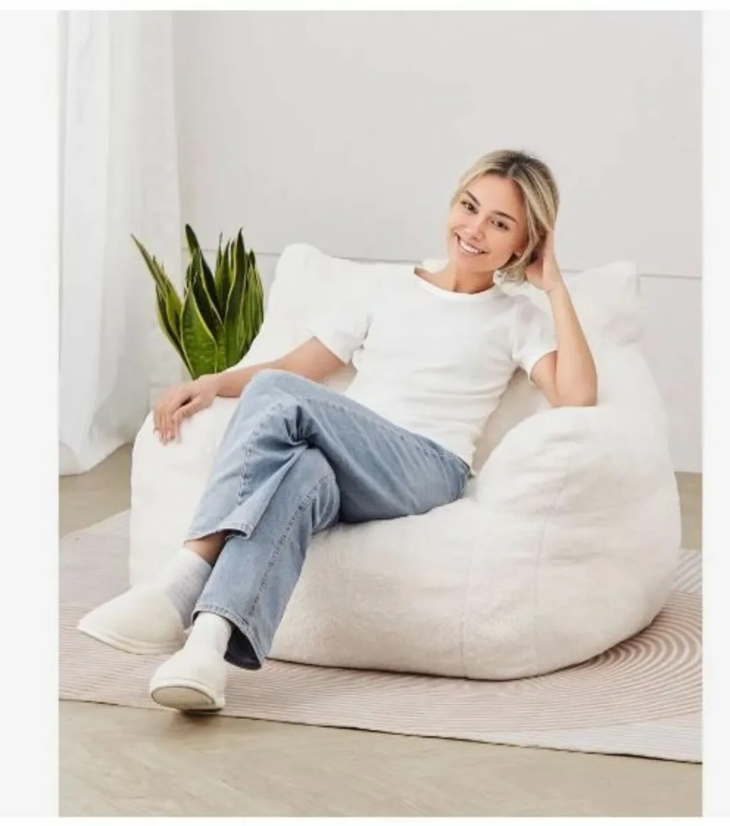 3 feet Bean Bag Chair - Image 1