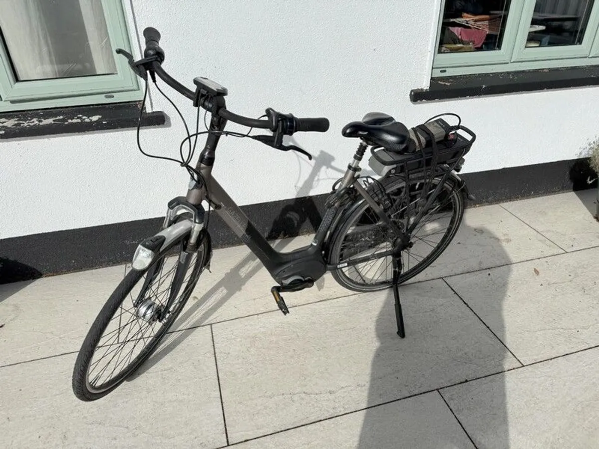 Electric Bike Gazelle Orange C7 - Bosch - Image 1