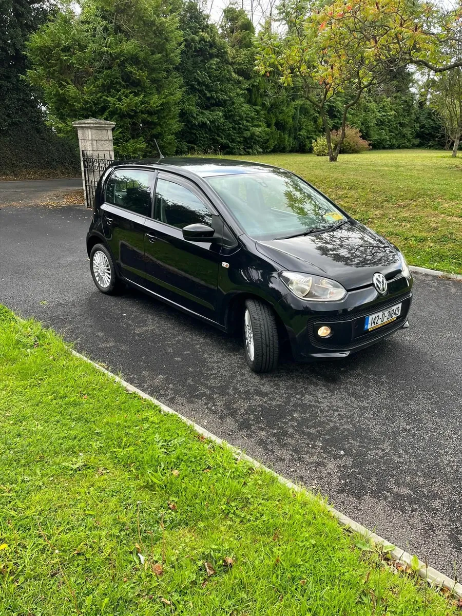 Volkswagen up! 2014 - Image 2