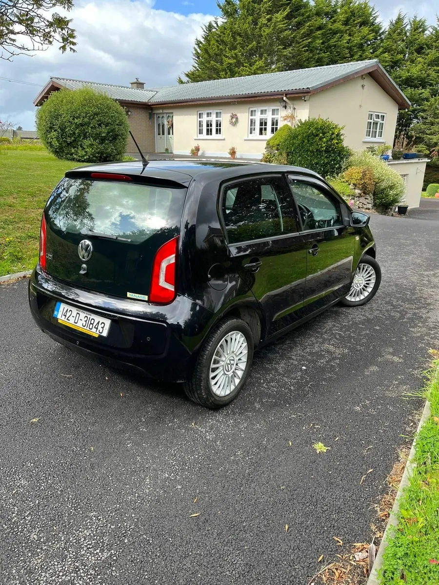 Volkswagen up! 2014 - Image 4