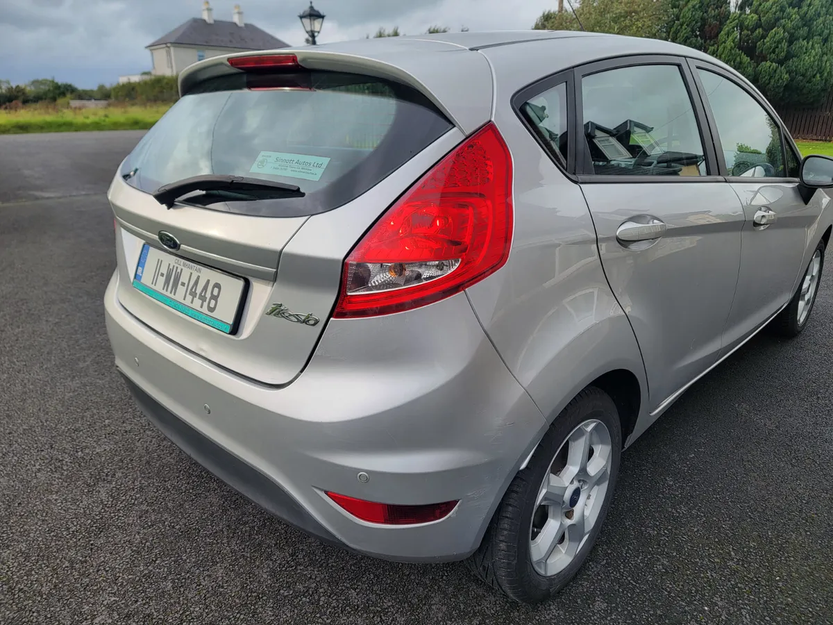 Ford Fiesta 2011 - Image 3