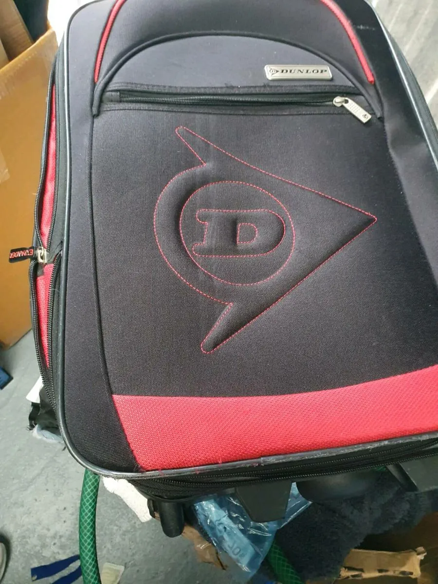 SUITCASES - Image 3