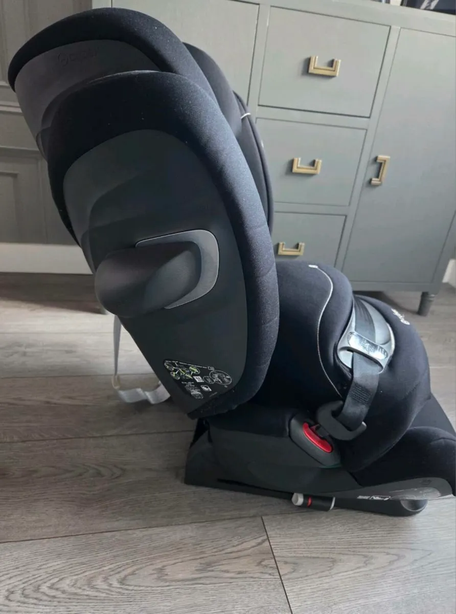 Cybex Pallas G car seat - Image 2