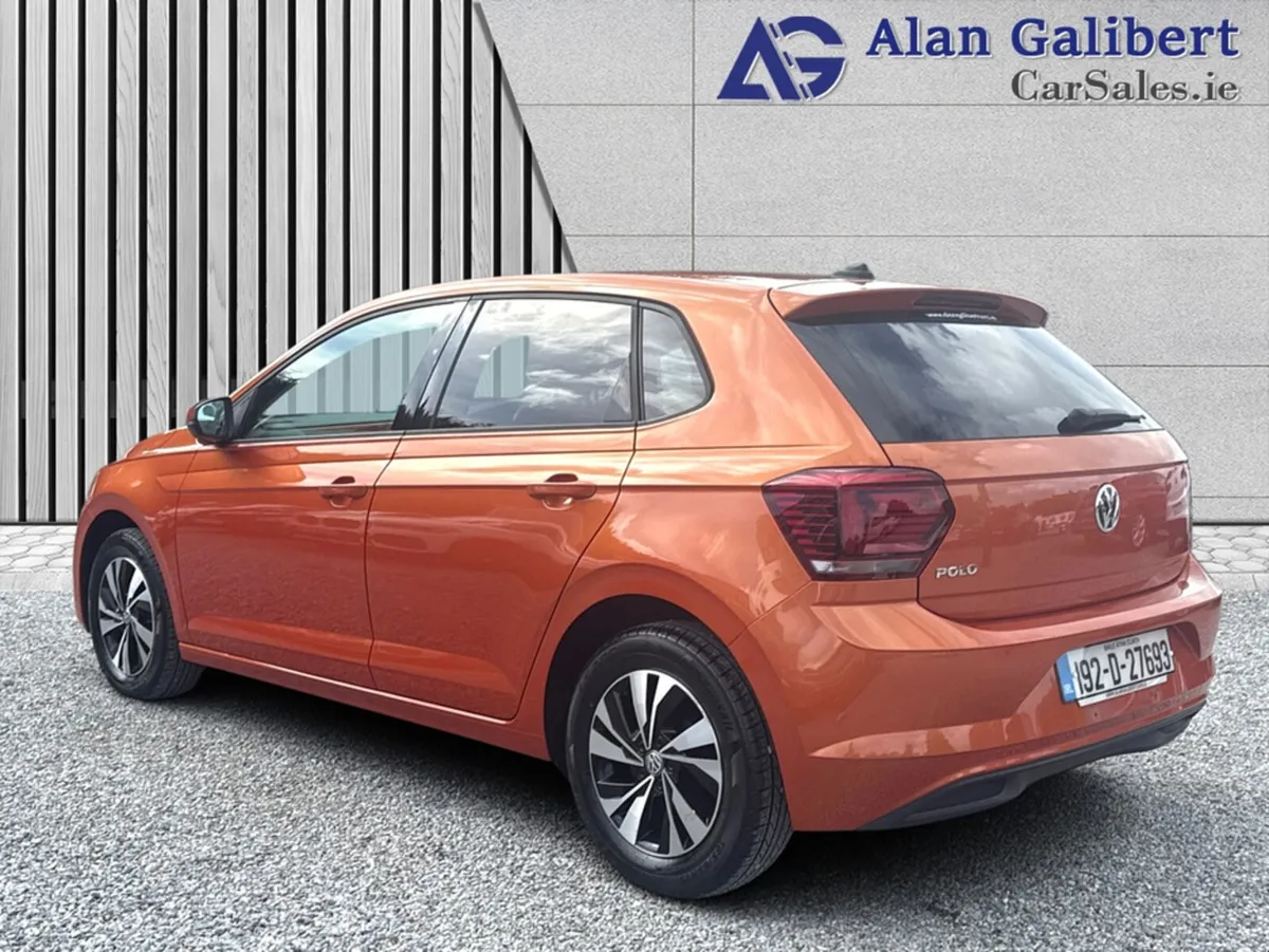 Volkswagen Polo 1.0 PETROL COMFORTLINE AUTO - Image 2