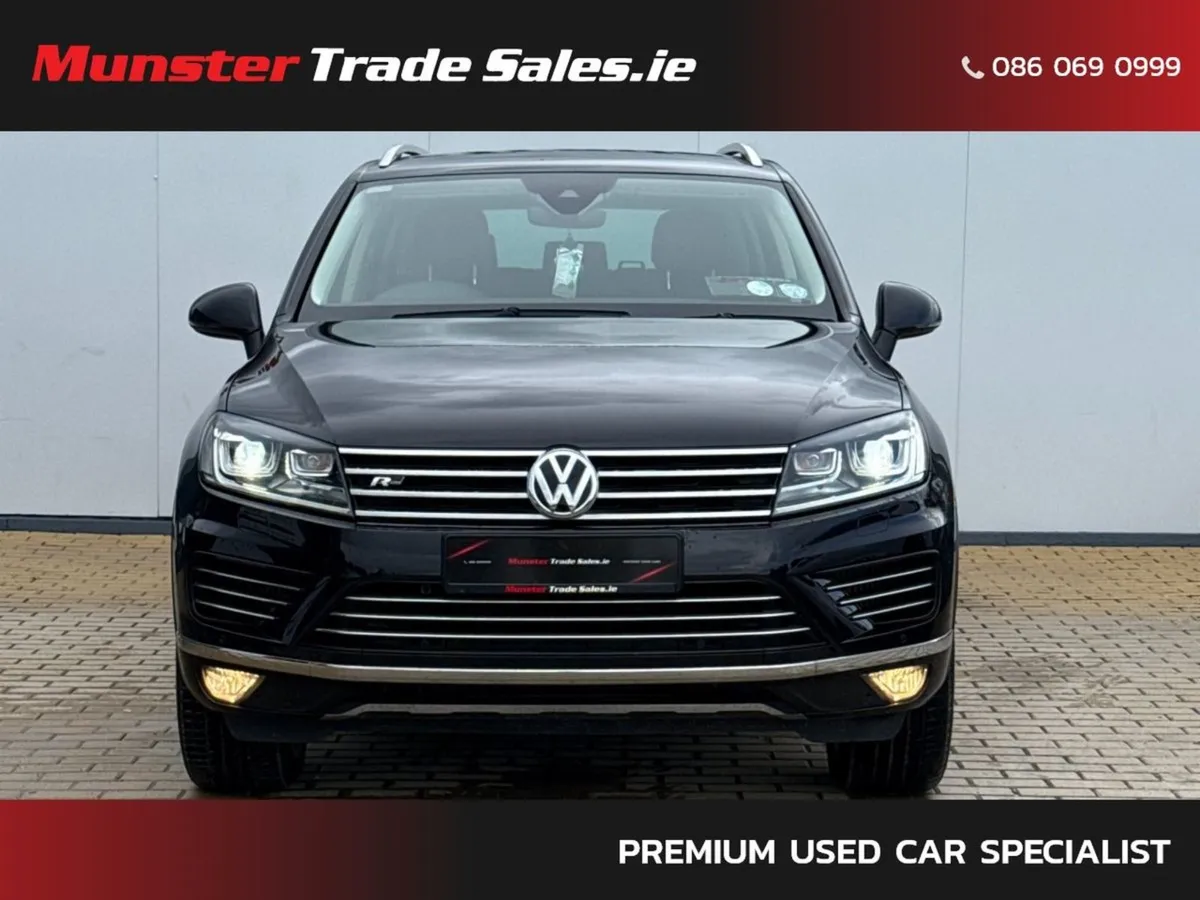 Volkswagen Touareg R-line V6 TDI 5 Seater Crew Cab - Image 4