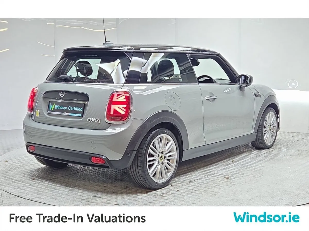 MINI Cooper Cooper SE Classic EV - Image 3