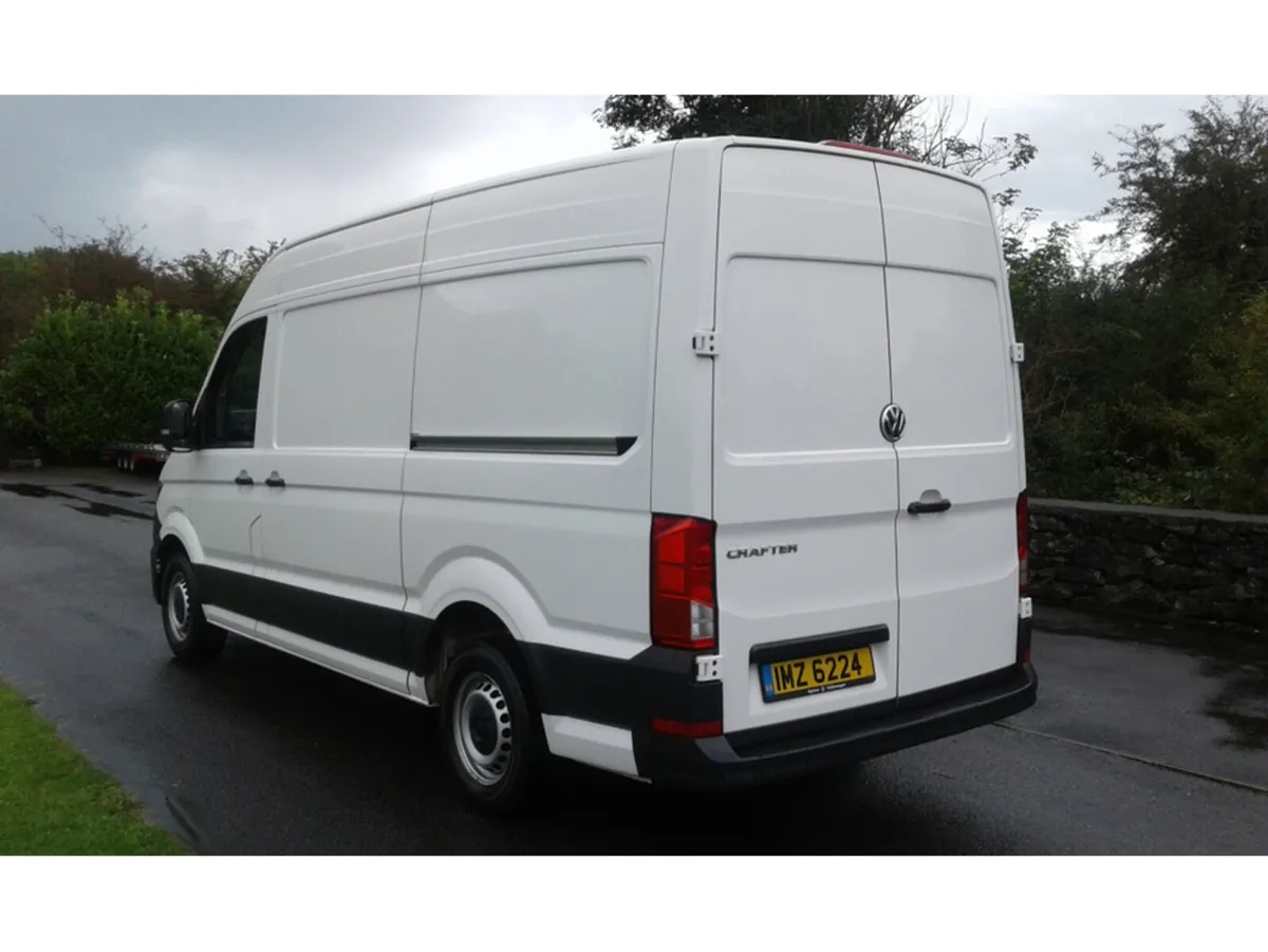 Volkswagen Crafter CR35 STARTLINE TD TDI M H/R P/V - Image 2