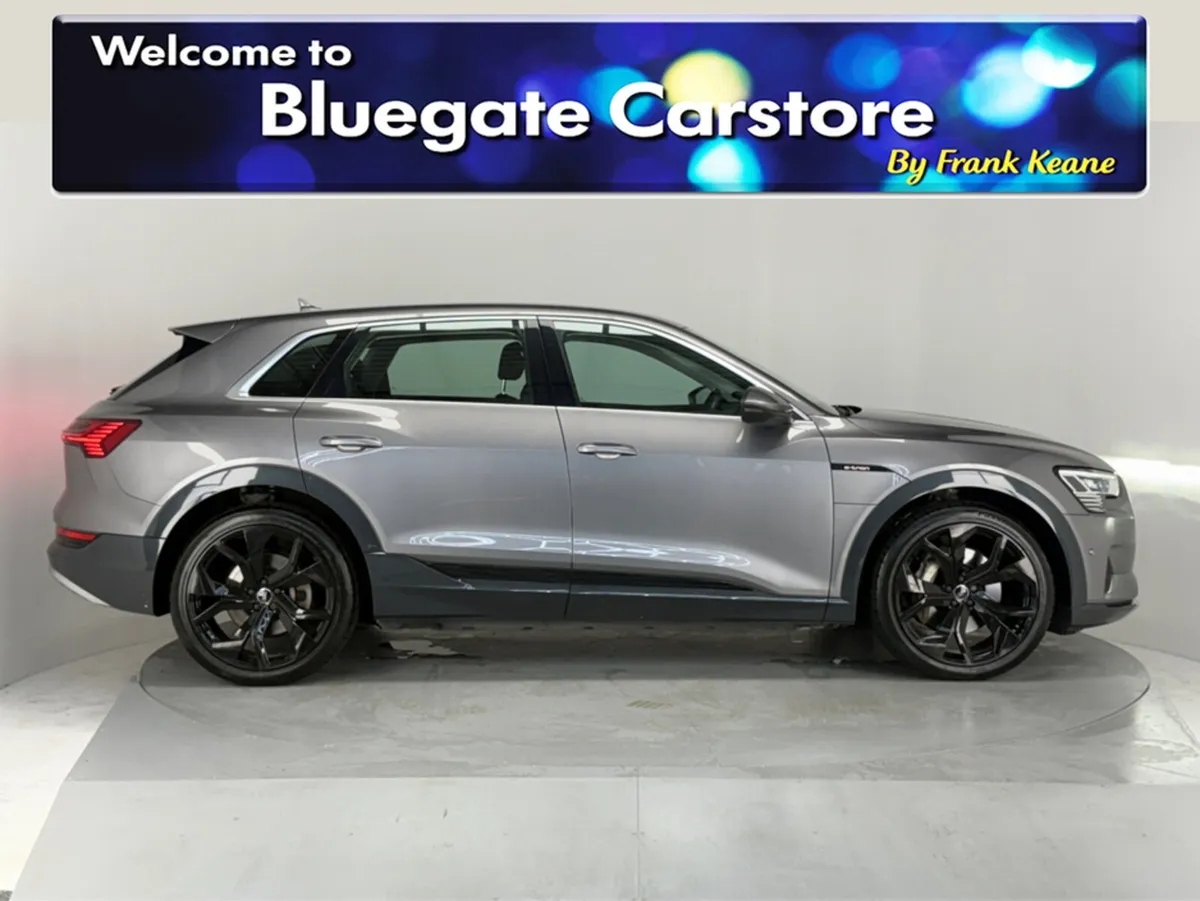 Audi e-tron TECHNIK 50 QUATTRO****NEW 22" ALLOYS** - Image 3