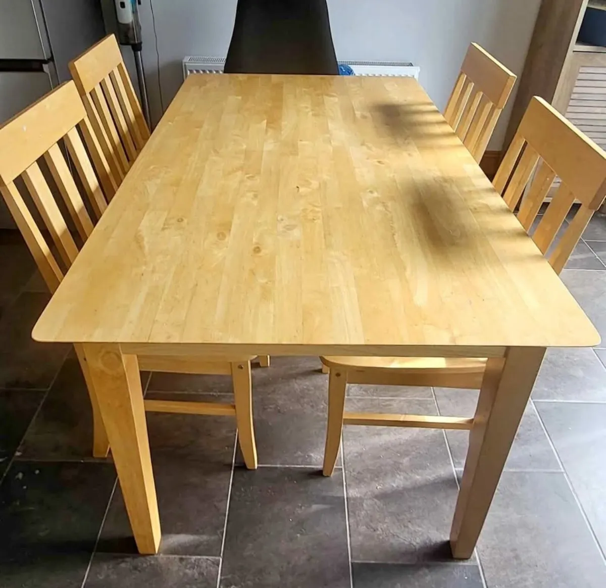 As New - Beautiful 5Ft Kitchen Dining Table - Image 1