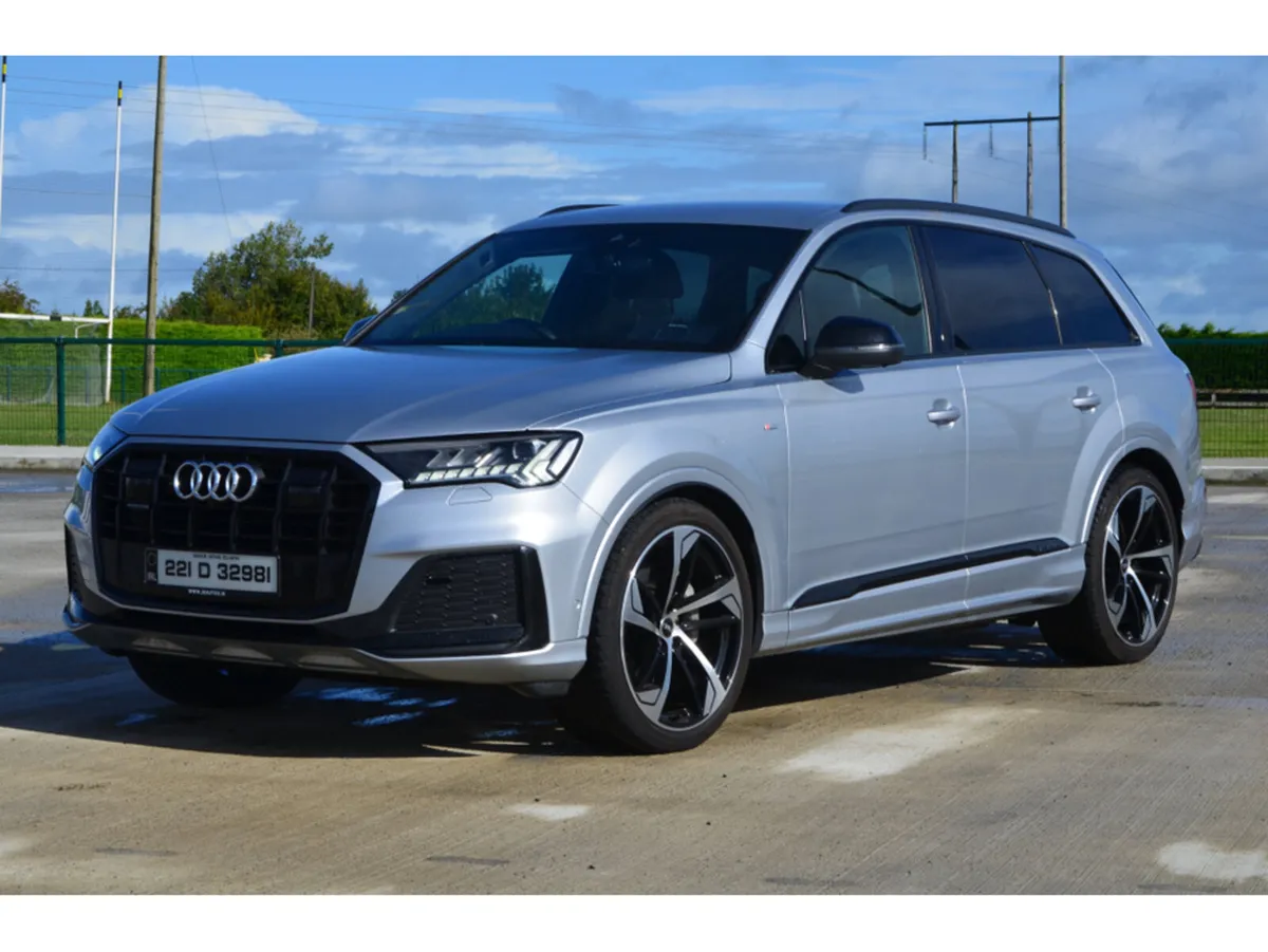 Audi Q7 3.0 TDI BLK ED 50Q MHEV 7S 5 5DR A 50 3.0B - Image 3