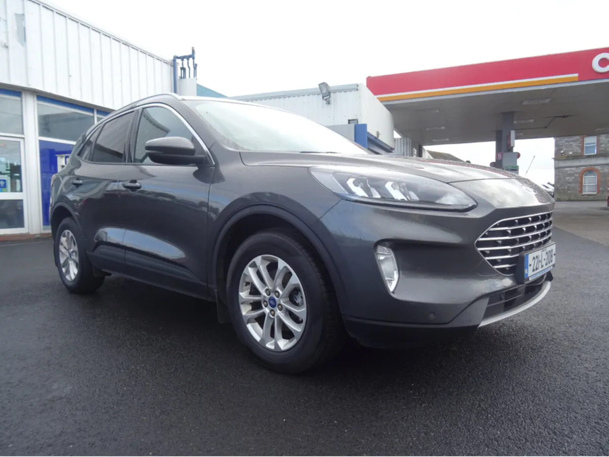 Ford Kuga TITANIUM 5DR 1.5 TD 120 S6.2 M6 F - Image 1