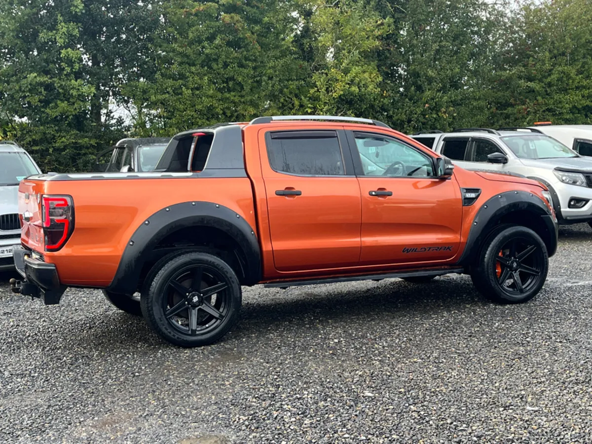 2015 RANGER WILDTRAK AUTO 3.2 *KITTED* - Image 4