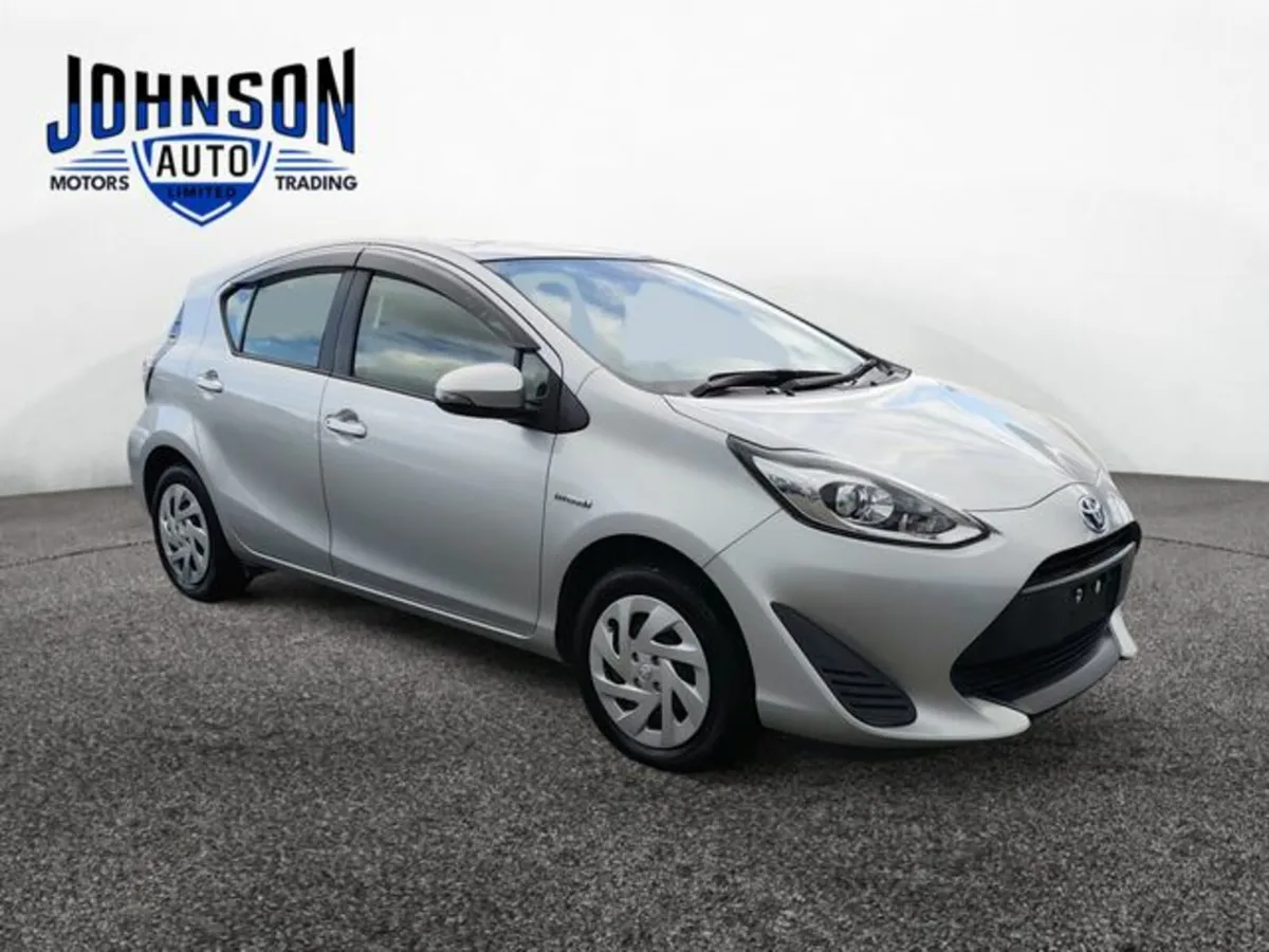 Toyota Aqua 1.5 - Image 3