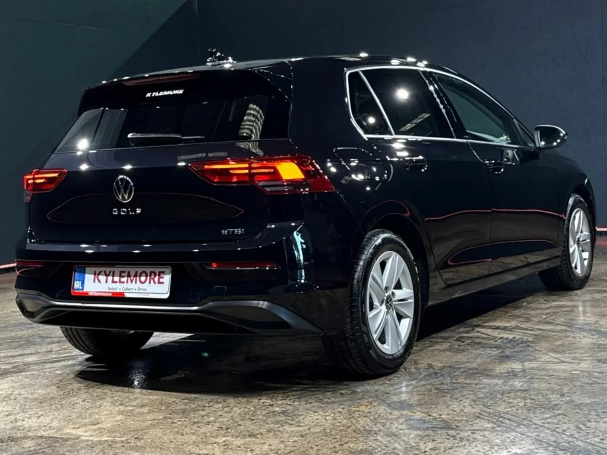 Volkswagen Golf LOW MILEAGE - AUTOMATIC - ALLOY WH - Image 3