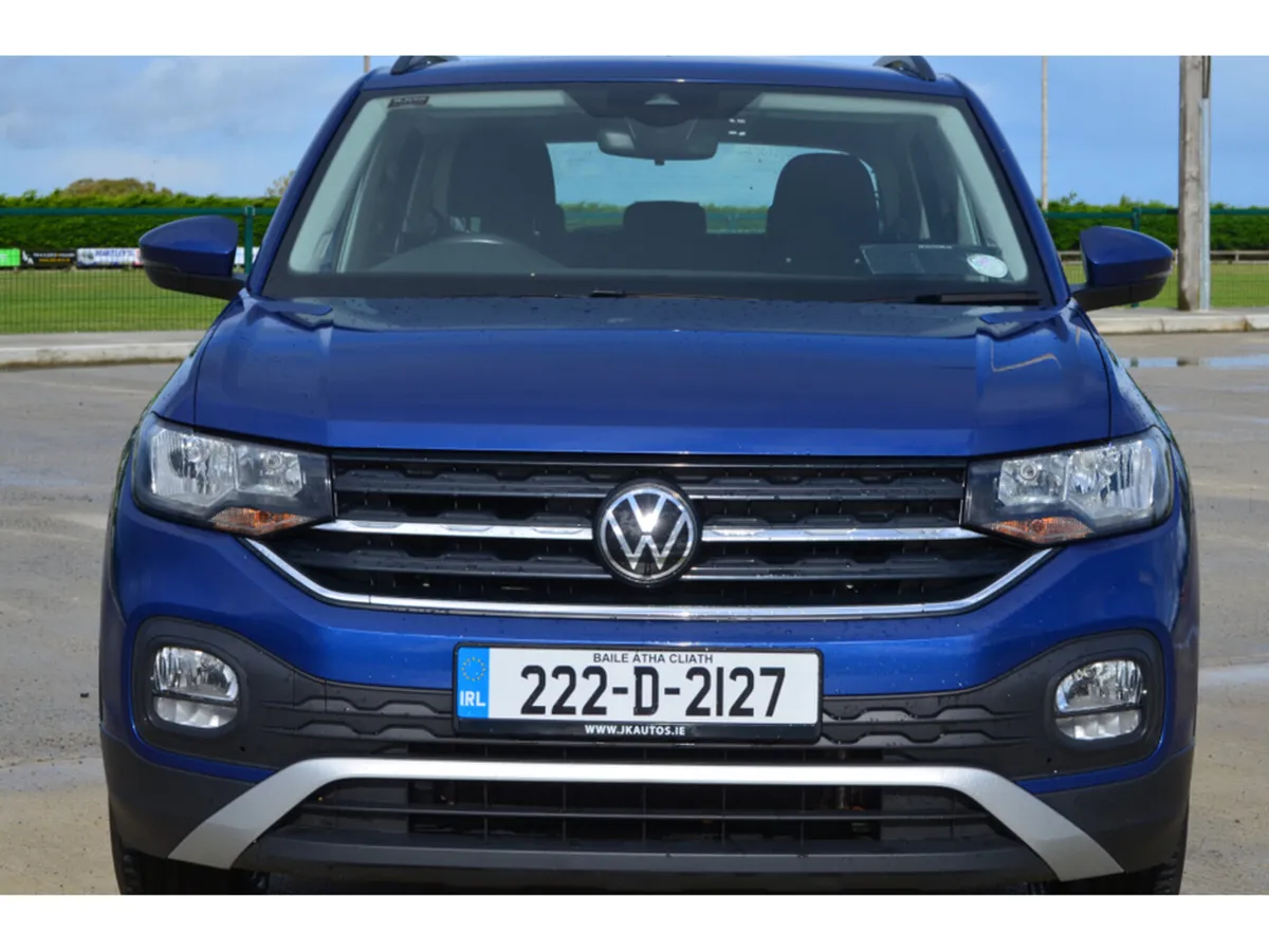 Volkswagen T-Cross LIFE 1.0 TSI MANUAL 5SPEED 95BH - Image 3