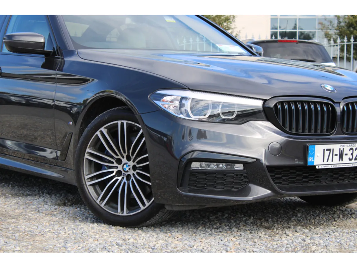 BMW 5-Series 530E G30 M SPORT 4DR AUTO - Image 3